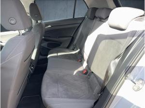 Volkswagen Golf Style 1.5 eTSI DSG ACC LED KAMERA NAVI