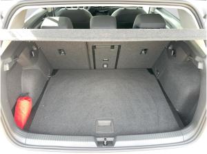 Volkswagen Golf Style 1.5 eTSI DSG ACC LED KAMERA NAVI