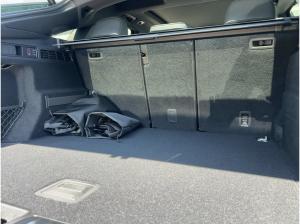 Audi Q5 SPORTBACK QUATTRO TDI S-LINE LUFTFEDERUNG HUD PANO STANDHEIZUNG B&O TECH-PRO MATRIX