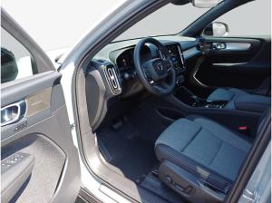 Volvo XC40 B3 Plus Dark Automatik Lagerwagen