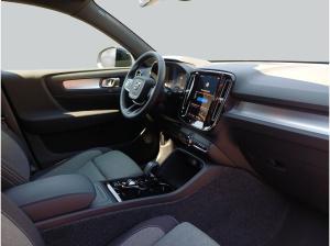 Volvo XC40 B3 Plus Dark Automatik Lagerwagen