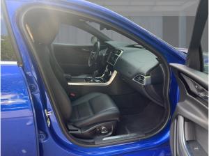 Jaguar XE P250 S Start/Stopp Kamera Pano Sitzheizung