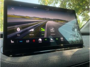 Skoda Enyaq iV 80 ACC.4xSHZ.Lenk-HZG.SideA.KAM.eHECK.AHK.NAV.SmartLink