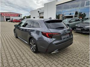 Toyota Corolla 2,0 Hybrid Teamplayer Touring Sports