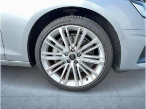 Audi A4 Avant 45 TFSI qu. S tr. PANO AHK 360 ACC 19