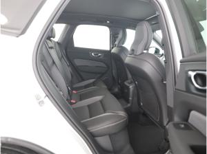 Volvo XC60 T8 AWD Plus Black Edition Christal White  Plug-In Hybrid ! SOFORT VERFÜGBAR !