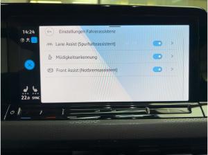 Volkswagen Golf VIII GTI 2.0 TSI DSG RearView Sitzhzg Klima