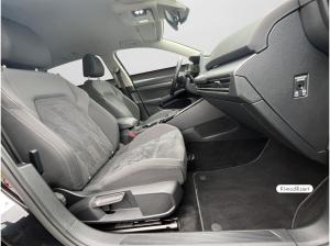 Volkswagen Golf VIII Variant 2.0 TSI, *1,99%*, STYLE, DSG, NAVI, AHK, RFK, LED+, TRAVELASSIST,