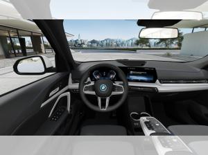 BMW iX1 eDrive20 *M Sport* Bestellaktion mit Lieferung im Jahr 2027 *