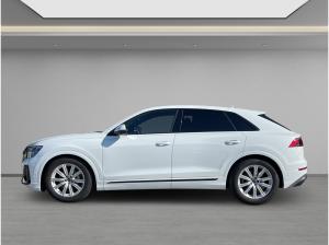 Audi Q8 50 TDI qu Matrix Pano StandHzg 360°Kamera HuD AHK