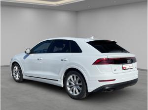 Audi Q8 50 TDI qu Matrix Pano StandHzg 360°Kamera HuD AHK