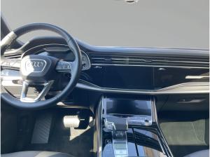Audi Q8 50 TDI qu Matrix Pano StandHzg 360°Kamera HuD AHK
