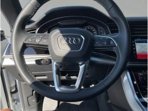 Audi Q8 50 TDI qu Matrix Pano StandHzg 360°Kamera HuD AHK