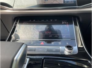 Audi Q8 50 TDI qu Matrix Pano StandHzg 360°Kamera HuD AHK