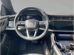 Audi Q8 50 TDI qu Matrix Pano StandHzg 360°Kamera HuD AHK