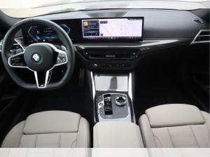 BMW 220 d Coupe M-Sport Pro/Pano./HK/RKF/elektr.Sitze/Tempo./Carbon interieur/Adapt.LED/Komfortzugang