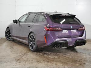 BMW M5 Touring INDIVIDUAL+CARBON+PANO+B&W SOUND