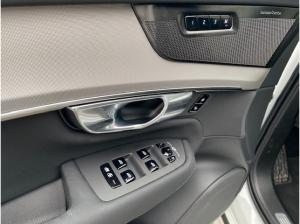 Volvo XC90 T8 AWD Plus Black Edition