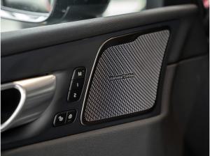 Volvo XC60 T6 Ultra Black Edition *LAGERAKTION*