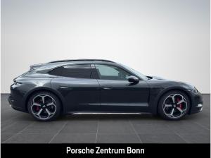 Porsche Taycan 4S Cross Turismo
