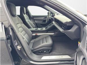 Porsche Taycan 4S Cross Turismo