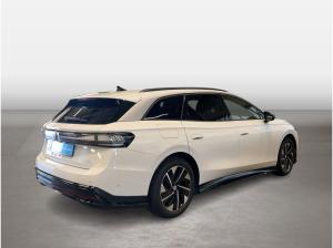 Volkswagen ID.7 Tourer Pro electric Automatik 360 ACC AHK