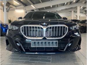 BMW 520 d xDrive Touring LAGERABVERKAUF inkl. 18 Zoll Winterkomplettradsatz!