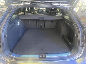 Volkswagen Passat R-Line "Signature" Hybrid //SOFORT VERF.// 272PS - mit 0,5% versteuern, HUD, Leder, LED, Kamera, Pan