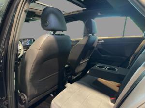 Volkswagen T-Roc 2.0TDI DSG R-Line STHZG P-DACH AHK NAVI