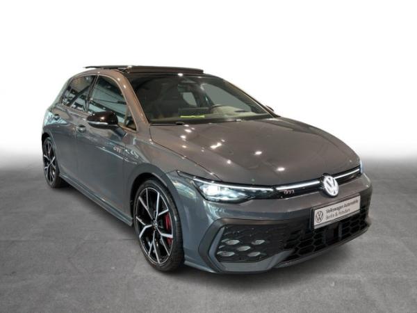 Volkswagen Golf VIII GTI 2.0TSI DSG Black P-DACH H&K ESTORIL 8x19 HeadUp KAMERA