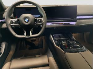 BMW 520 d Touring M Sport Standheizung AHK Harman/K
