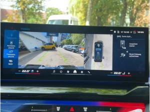 BMW M5 Touring Service Plus AHK Kamera HuD B&W Shz