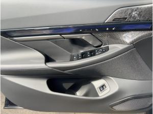 BMW M5 Touring Service Plus AHK Kamera HuD B&W Shz