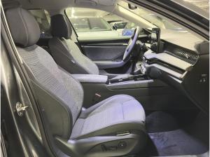 Skoda Superb Combi Selection 2.0 TDI 7-Gang-DSG