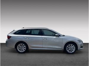 Skoda Octavia Combi Selection 1.5 TSI DSG mHEV PANO