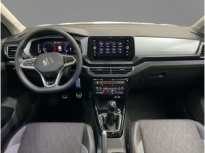 Volkswagen T-Cross 1.0 TSI Goal Rear View Travel Assist App