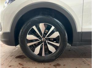 Volkswagen T-Cross 1.0 TSI Goal Rear View Travel Assist App