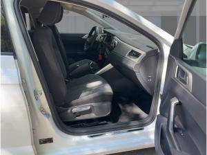 Volkswagen Polo 1.0 Move Sitzheizung Parksensoren Navi