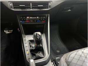 Volkswagen Polo R-Line 1.0 TSI DSG 116PS***Sportpaket,RFK,IQ-Light,IQ-Drive***sofort verfügbar