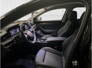Skoda Superb Combi L&K 2.0 TDI 4x4 MATRIX-LED AHK 360°