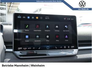 Volkswagen T-Roc Life 1.5 l eTS DSG Klima PDC ACC Allwetter