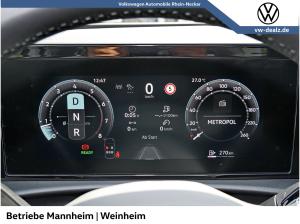 Volkswagen T-Roc Life 1.5 l eTS DSG Klima PDC ACC Allwetter