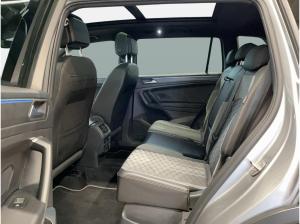 Volkswagen Tiguan Allspace 2.0 TSI R-Line 4M 4xSHZ ACC AHK