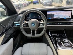BMW 750 e xDrive M Sport //ExecutiveDrivePro AHK