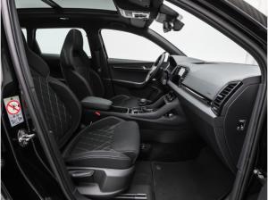 Skoda Karoq 2.0 TDI Sportline AHK Navi Pano Kamera Matrix