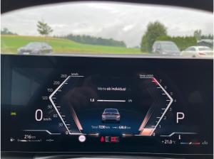 BMW 320 320i Touring AHK/HUD/360 Finanzierung ab 1,49%