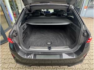 BMW 520 520d xDrive M Sport PANO AHK St-Hzg PA-Prof H&K 20