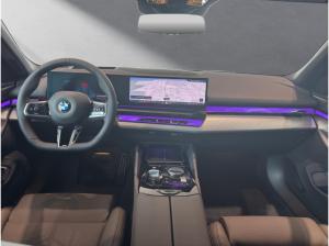 BMW 540 xDrive Limo.M-Sport Pro,Inno.-Pkt.,Autobahnass.,AHK,Indiv. Madeira uvm.