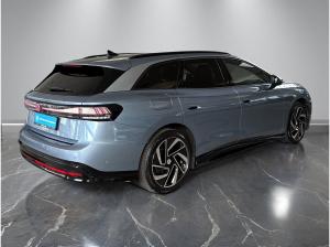 Volkswagen ID.7 Tourer Pro +WÄRMEPUMPE+AHK+KAMERA+