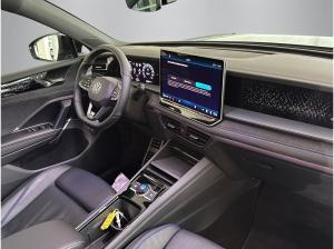 Volkswagen Tayron R-Line 2.0 TDI DSG 4Motion +AHK+STDHZ+KAMERA+